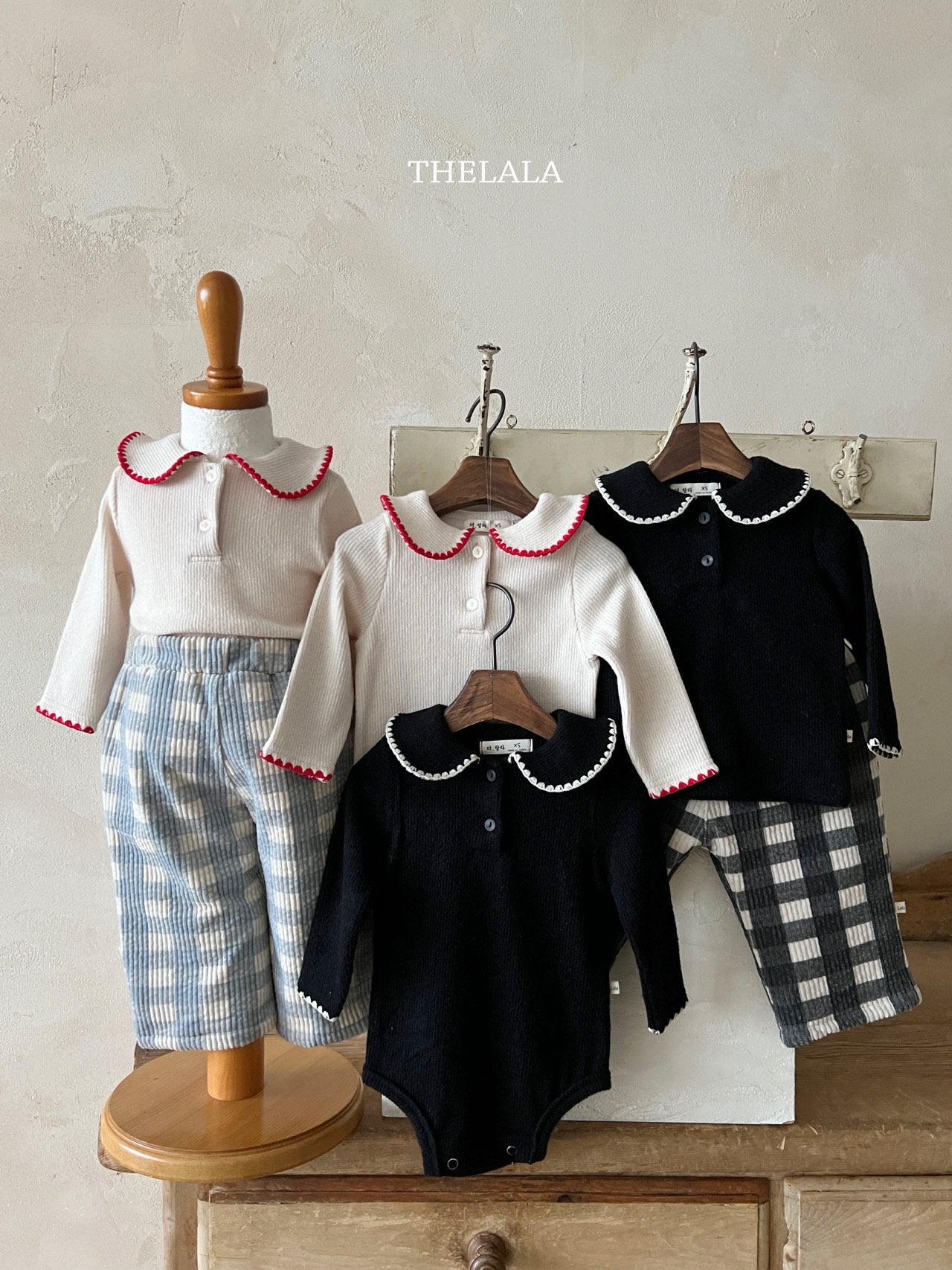 [PRE-ORDER] Genie Collar T-Shirts
