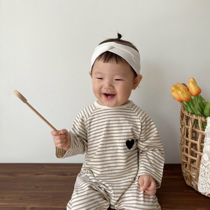 [PRE-ORDER] Mono Heart Body Suit + Hair Band Set