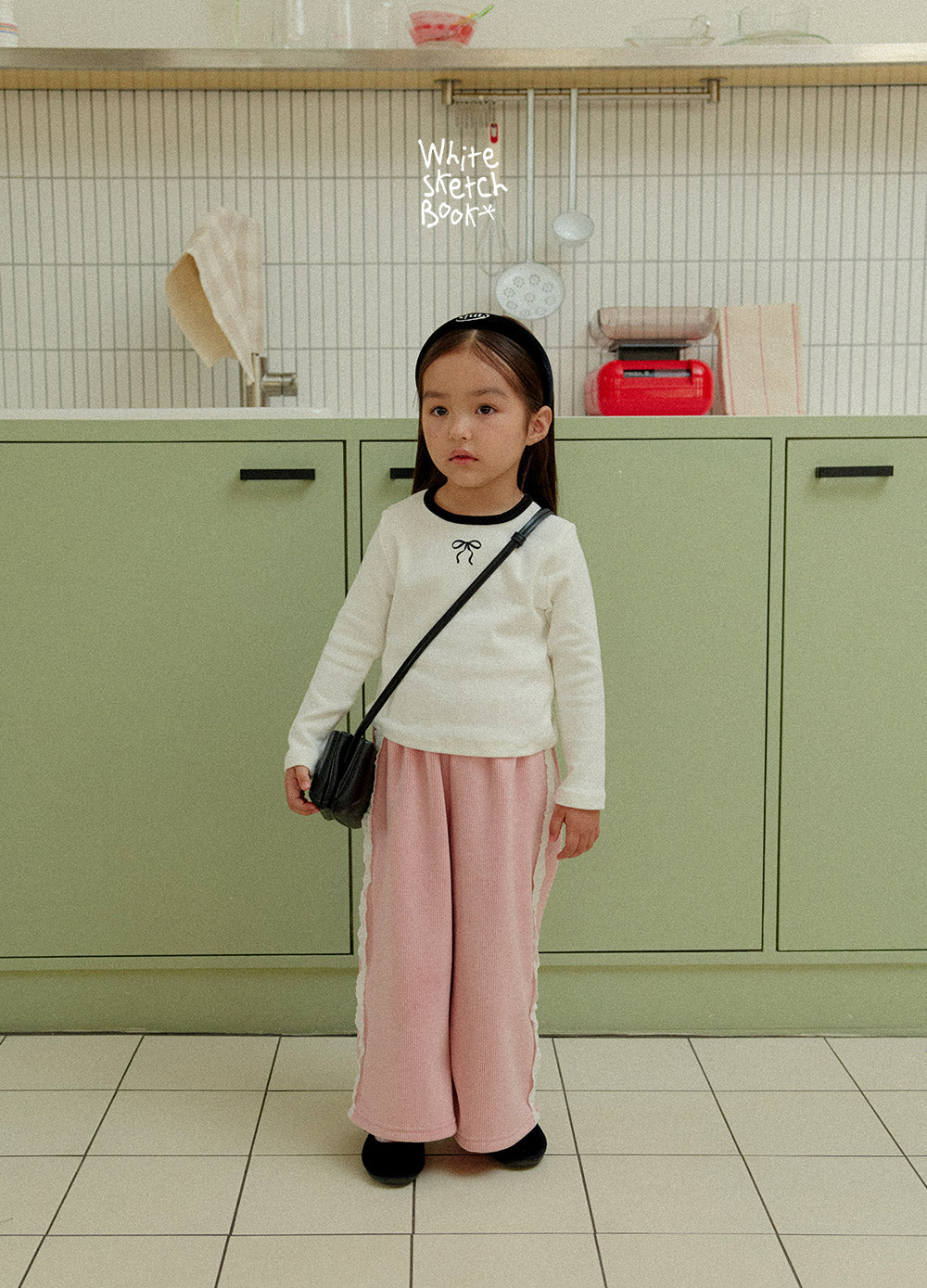 [PRE-ORDER] Lace Velour Pants
