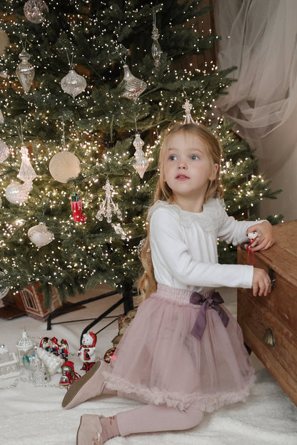 [PRE-ORDER] Evelyn T-Shirts