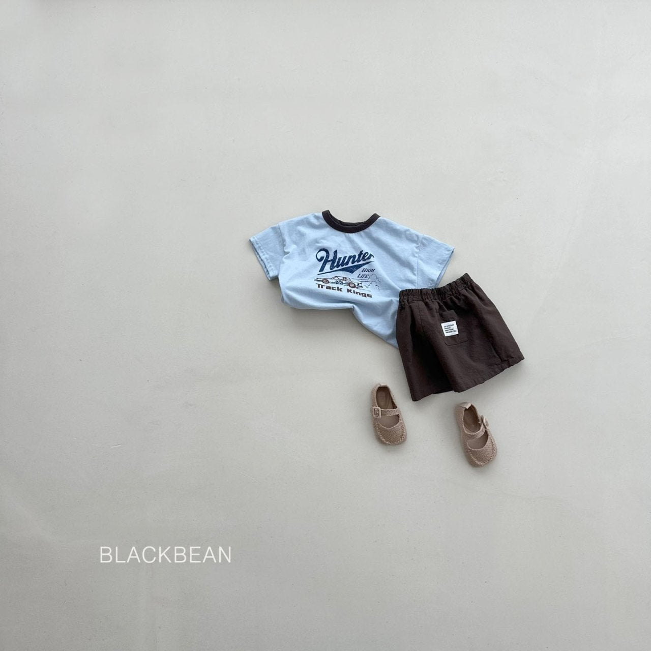 [PRE-ORDER] Hunter T-Shirts