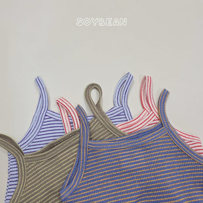 [PRE-ORDER] Berry Frill Top Bottom Set