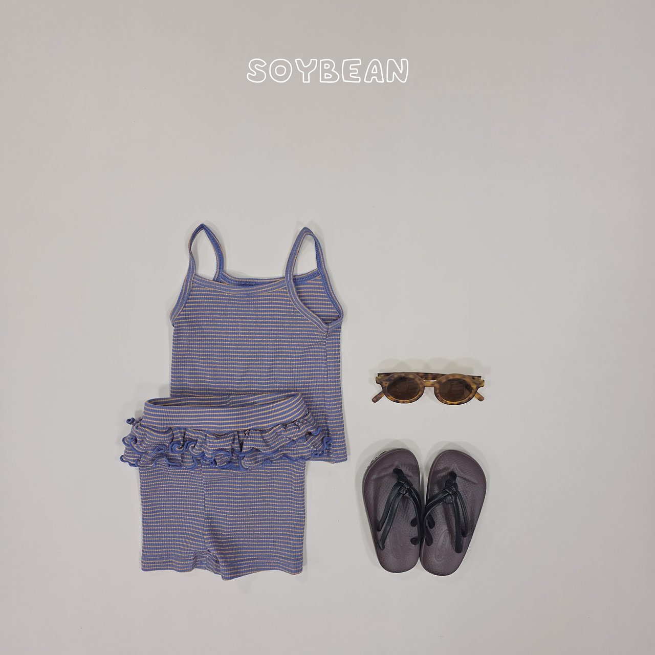 [PRE-ORDER] Berry Frill Top Bottom Set