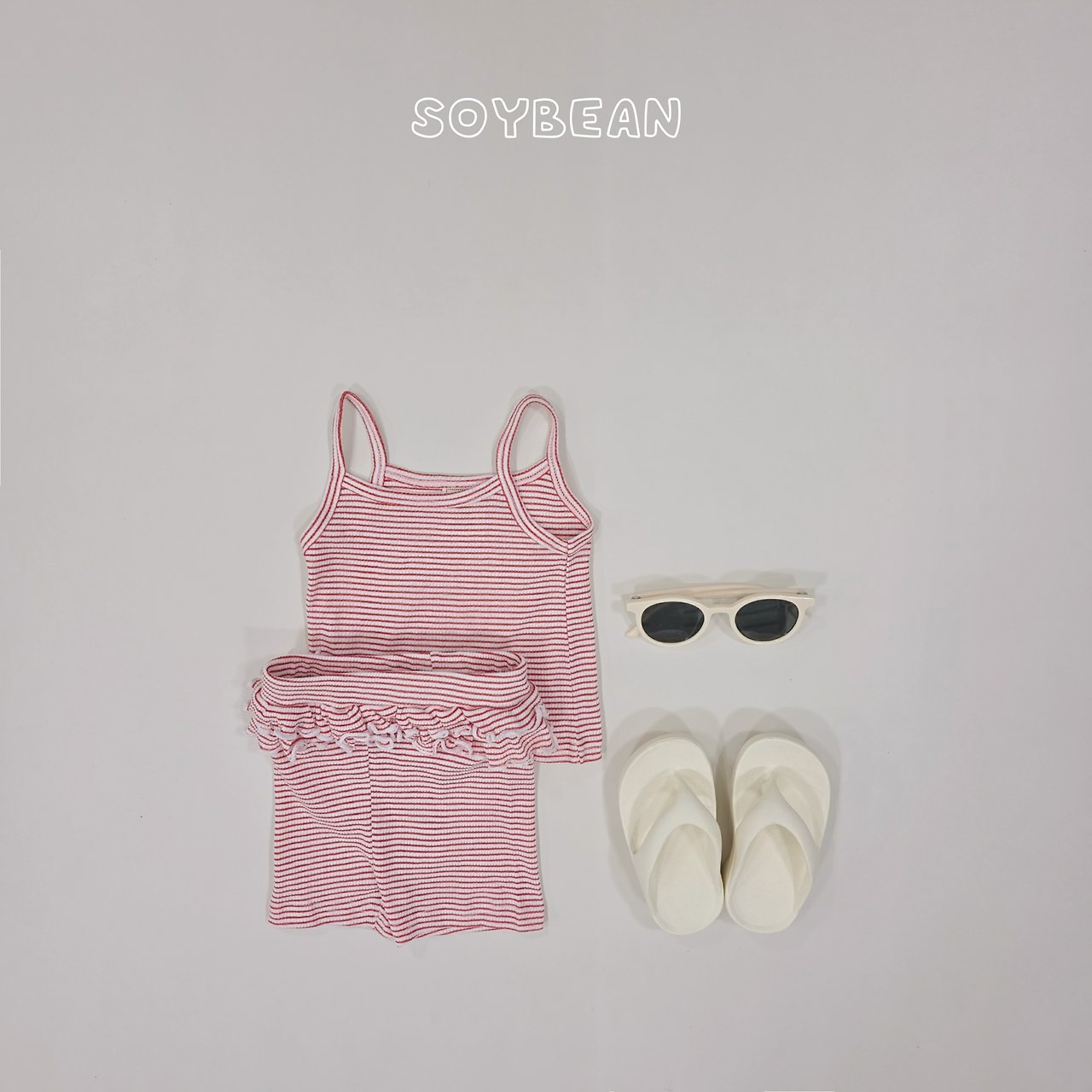 [PRE-ORDER] Berry Frill Top Bottom Set