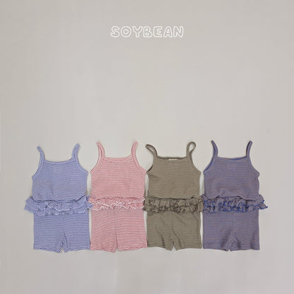 [PRE-ORDER] Berry Frill Top Bottom Set
