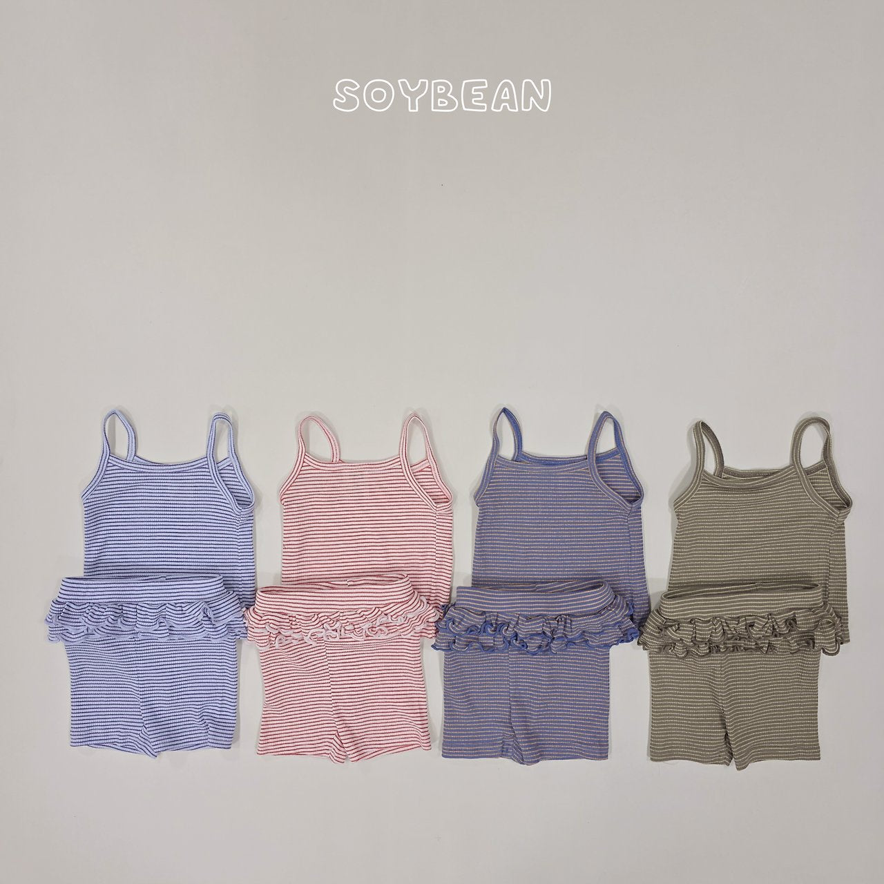 [PRE-ORDER] Berry Frill Top Bottom Set