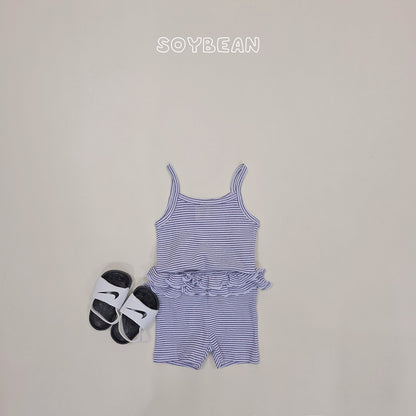 [PRE-ORDER] Berry Frill Top Bottom Set