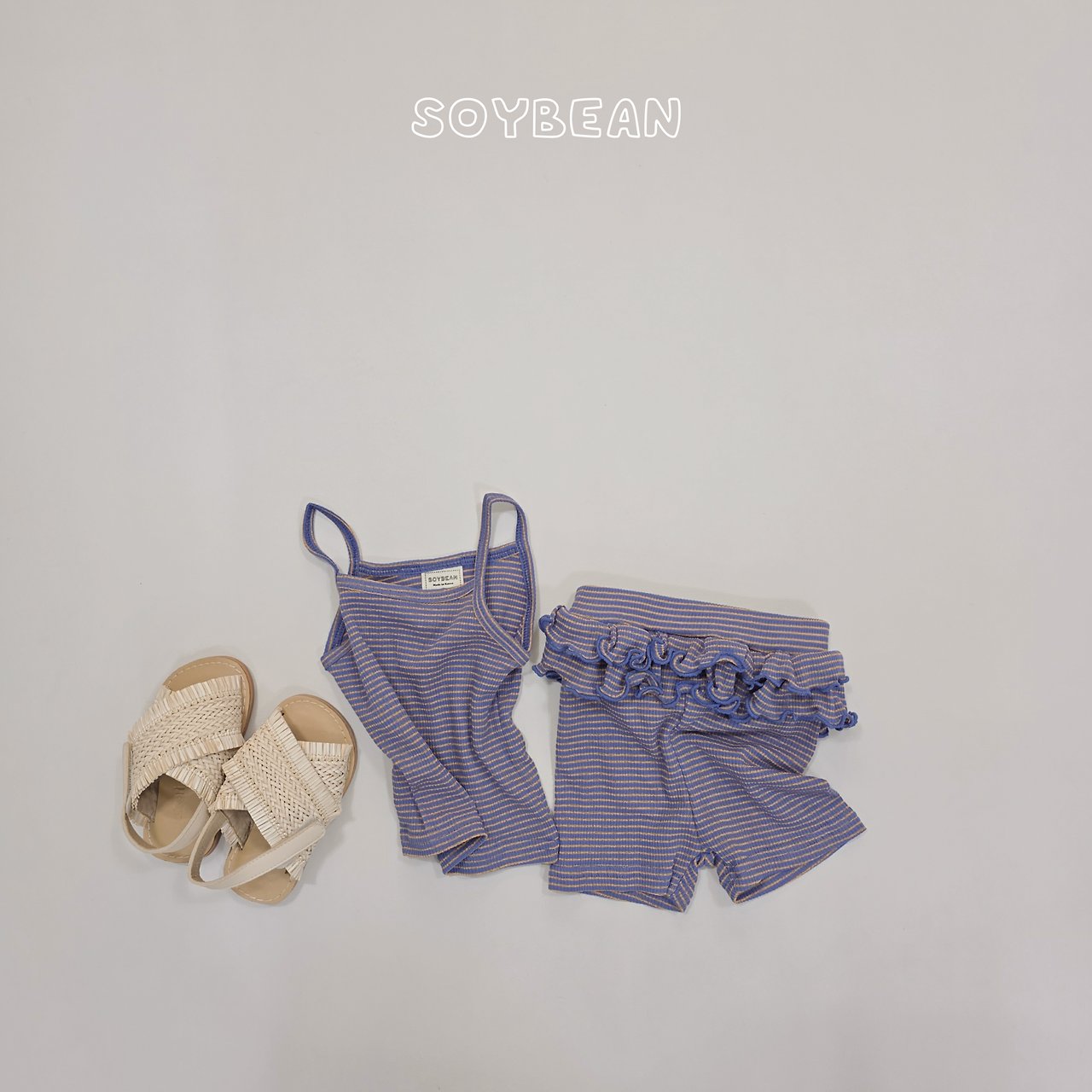 [PRE-ORDER] Berry Frill Top Bottom Set