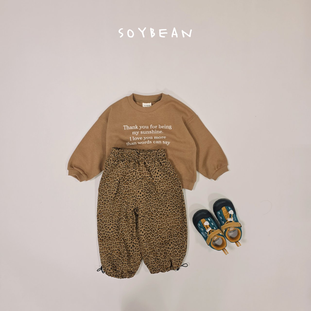 [PRE-ORDER] Slogan Sweatshirts