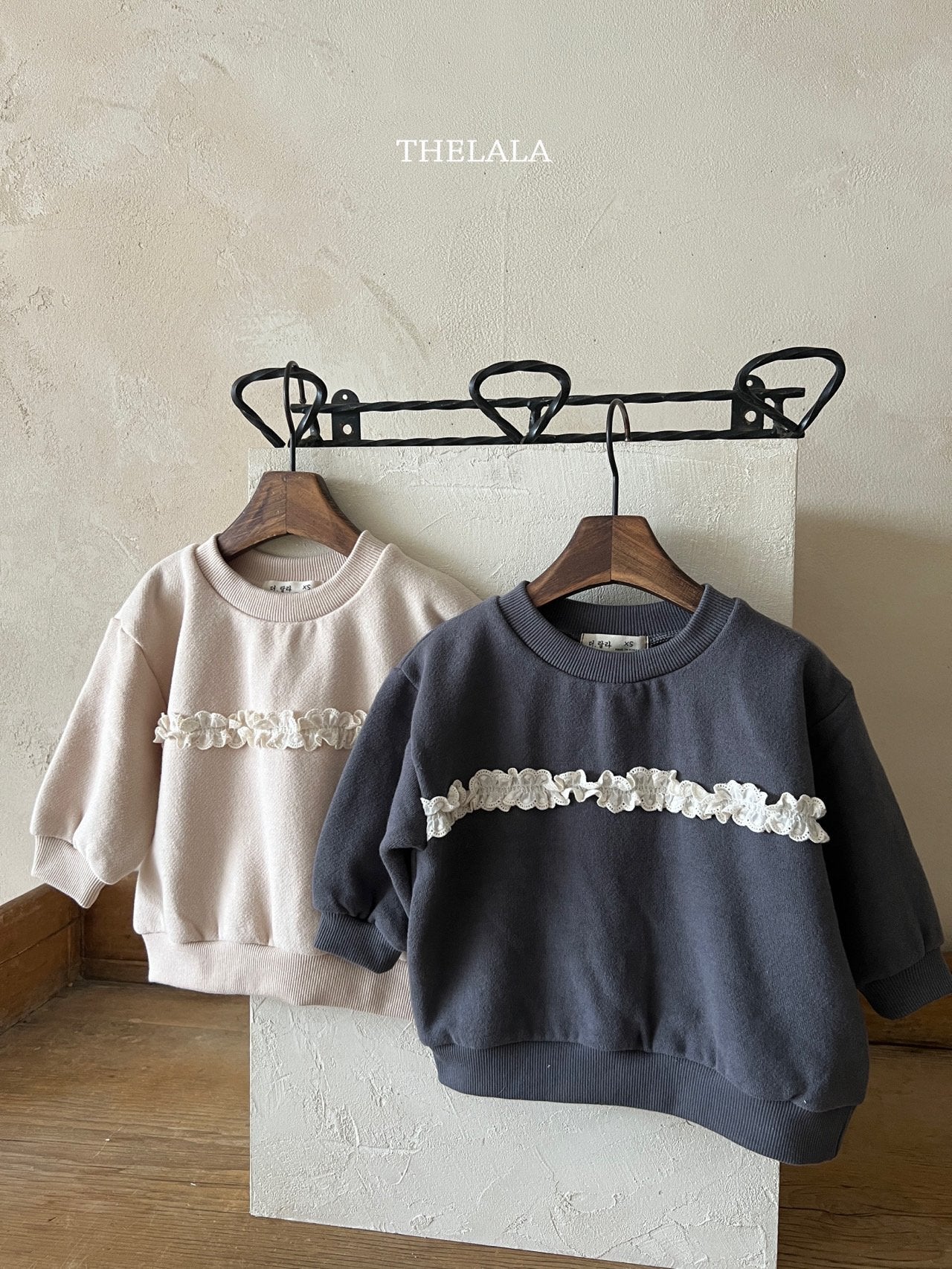 [PRE-ORDER] Lace Sweatshirts