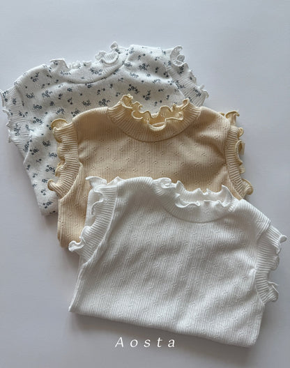 [PRE-ORDER] Camellia T-Shirts
