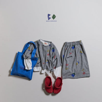 [PRE-ORDER] Floral Terry Crop T-Shirts