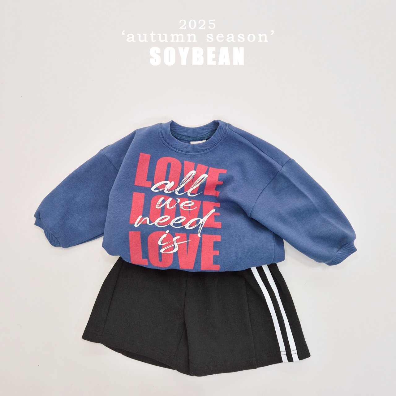 [PRE-ORDER] Love Sweatshirts