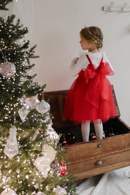 [PRE-ORDER] Evelyn T-Shirts