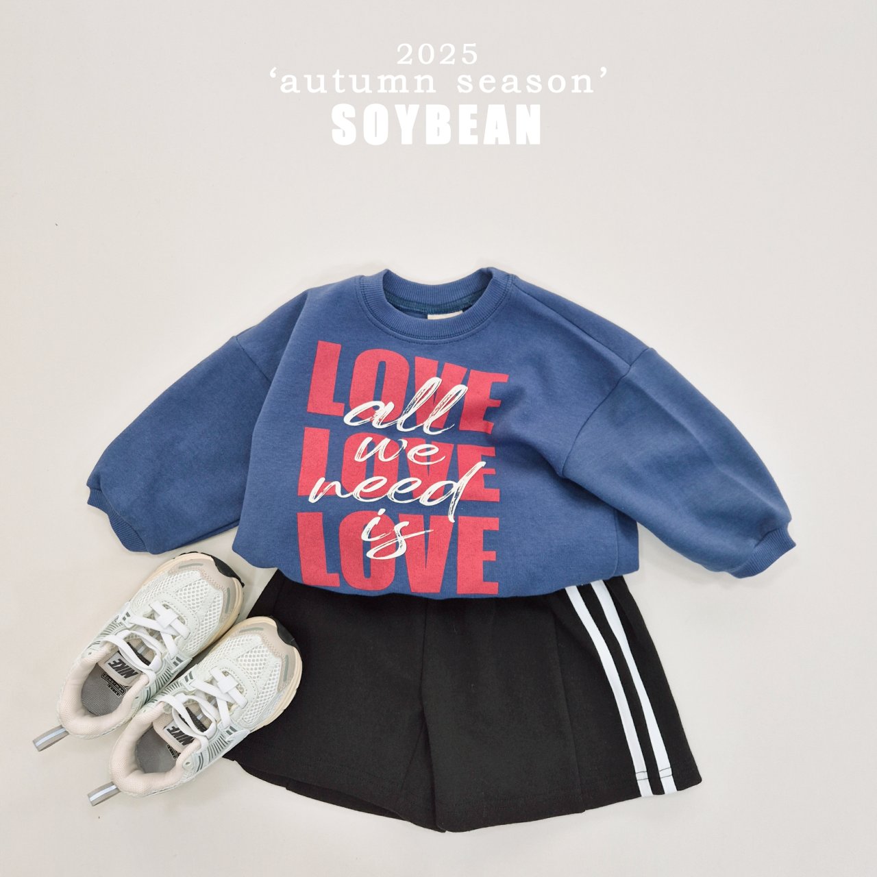 [PRE-ORDER] Love Sweatshirts