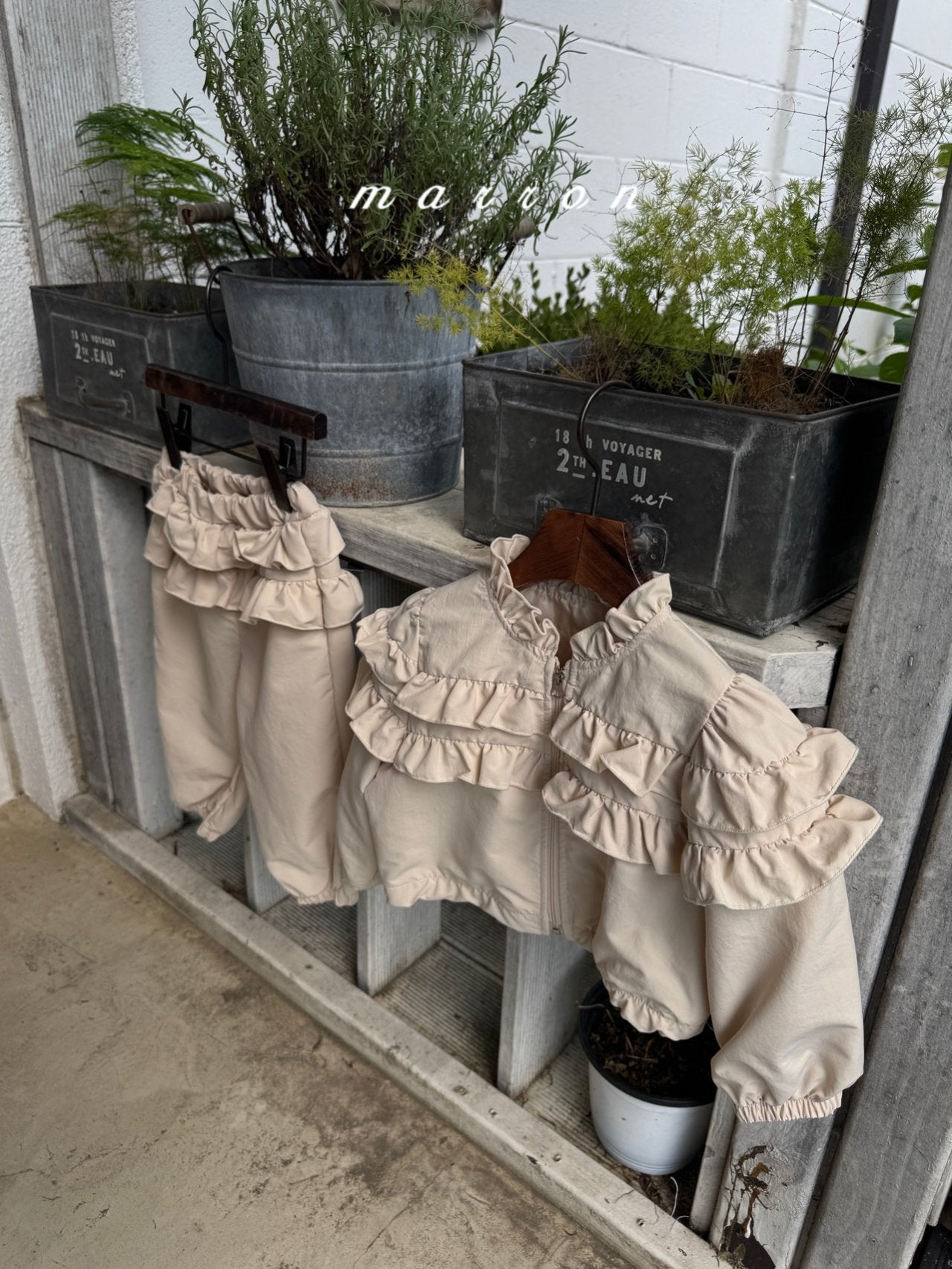 [PRE-ORDER] Frill Jacket