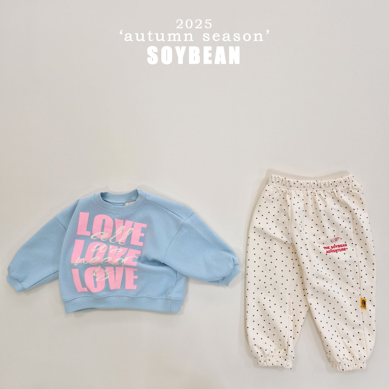 [PRE-ORDER] Love Sweatshirts