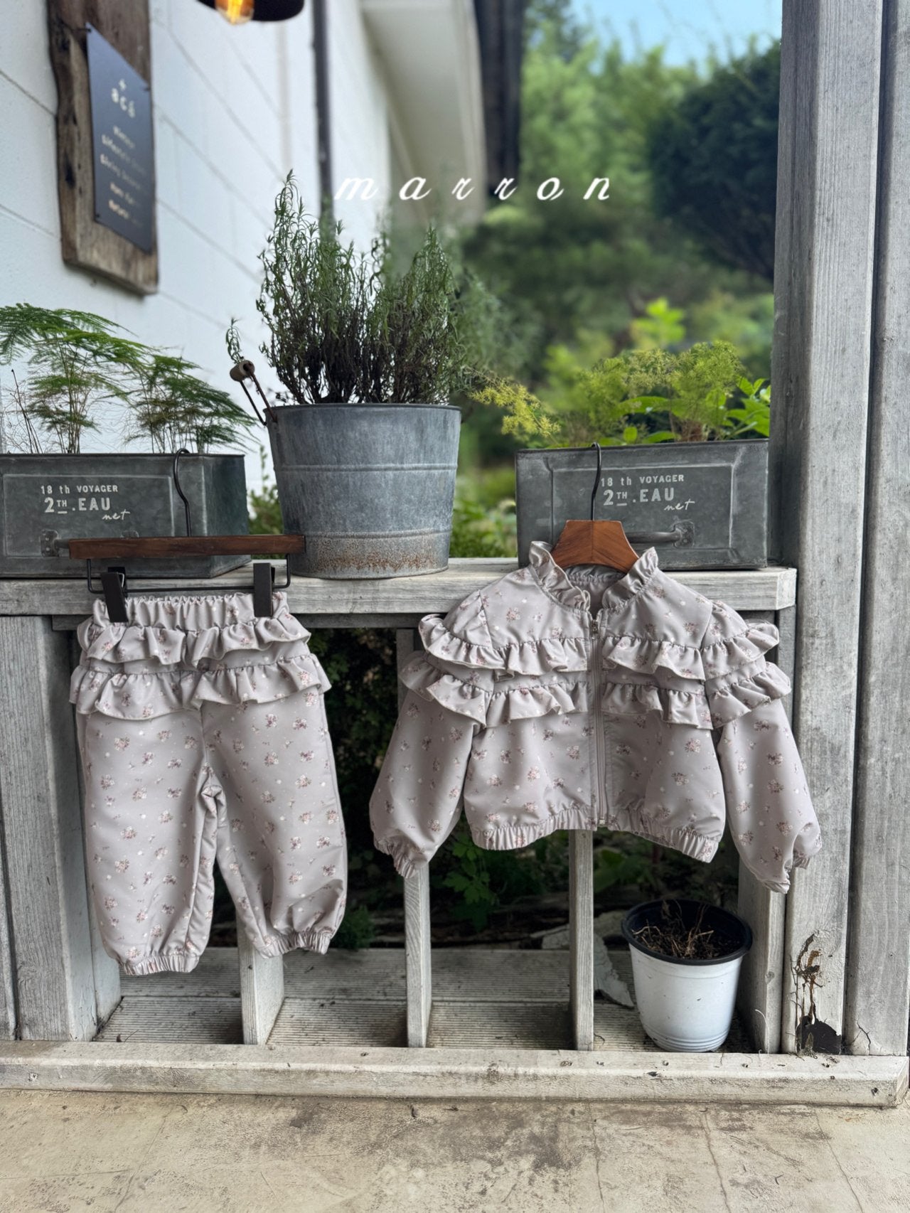 [PRE-ORDER] Frill Jacket