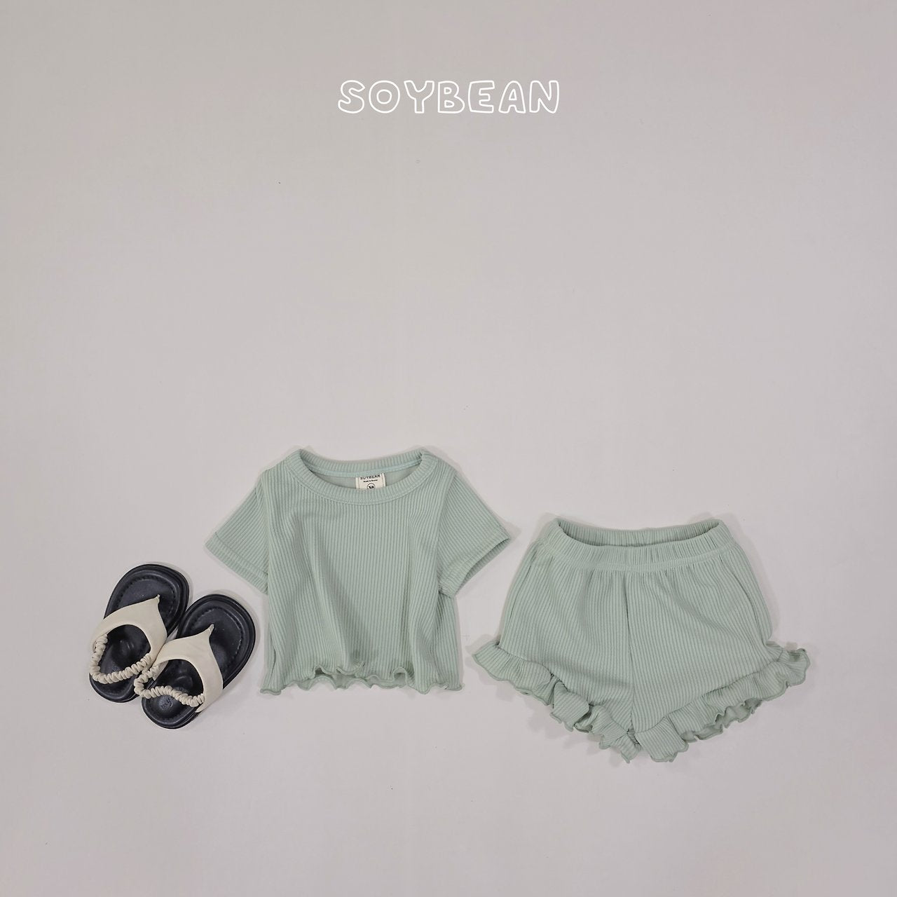 [PRE-ORDER] Fresh Frill Top Bottom Set