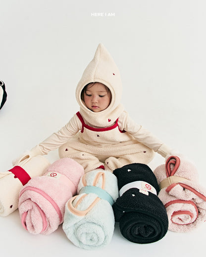 [PRE-ORDER] Heart Blanket