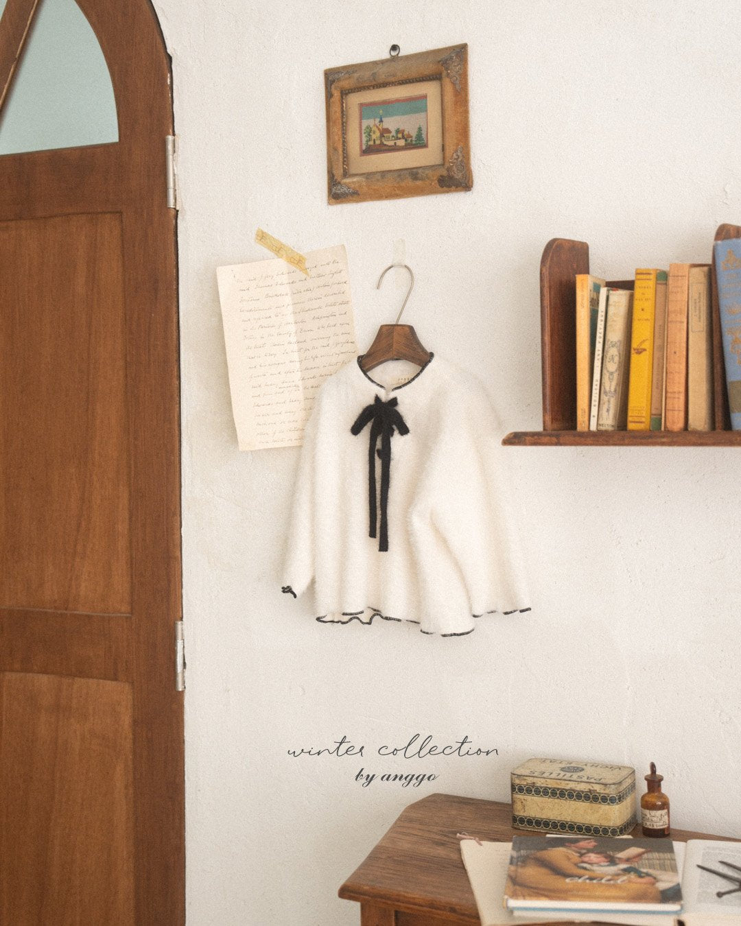 [PRE-ORDER] Latte Sweatshirts