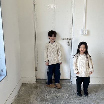[PRE-ORDER] Fisherman Sweater Top