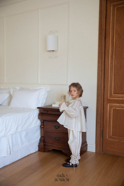 [PRE-ORDER] Dot Fairy Blouse