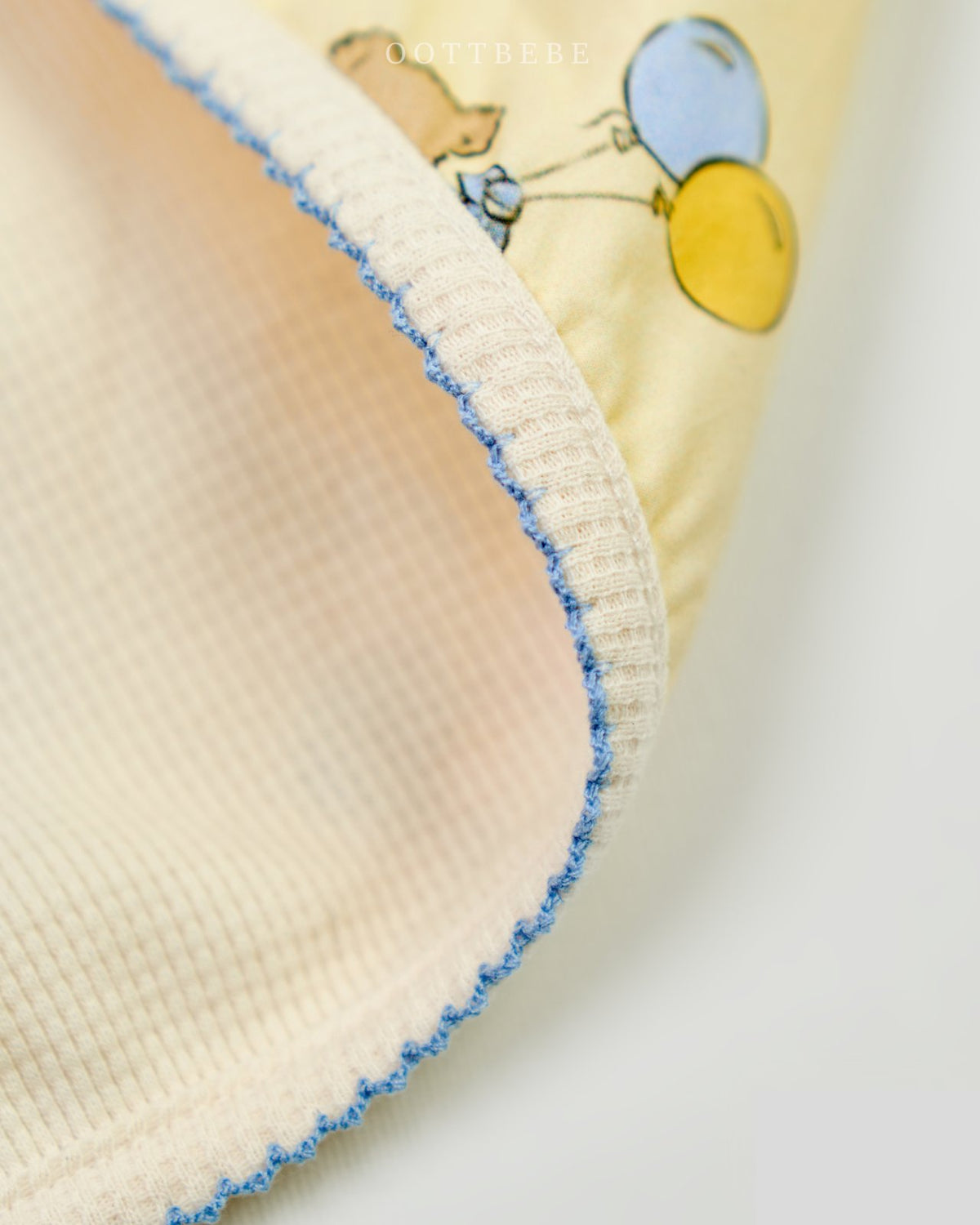 [PRE-ORDER] Oott Balloon Reversible Swaddle Blanket
