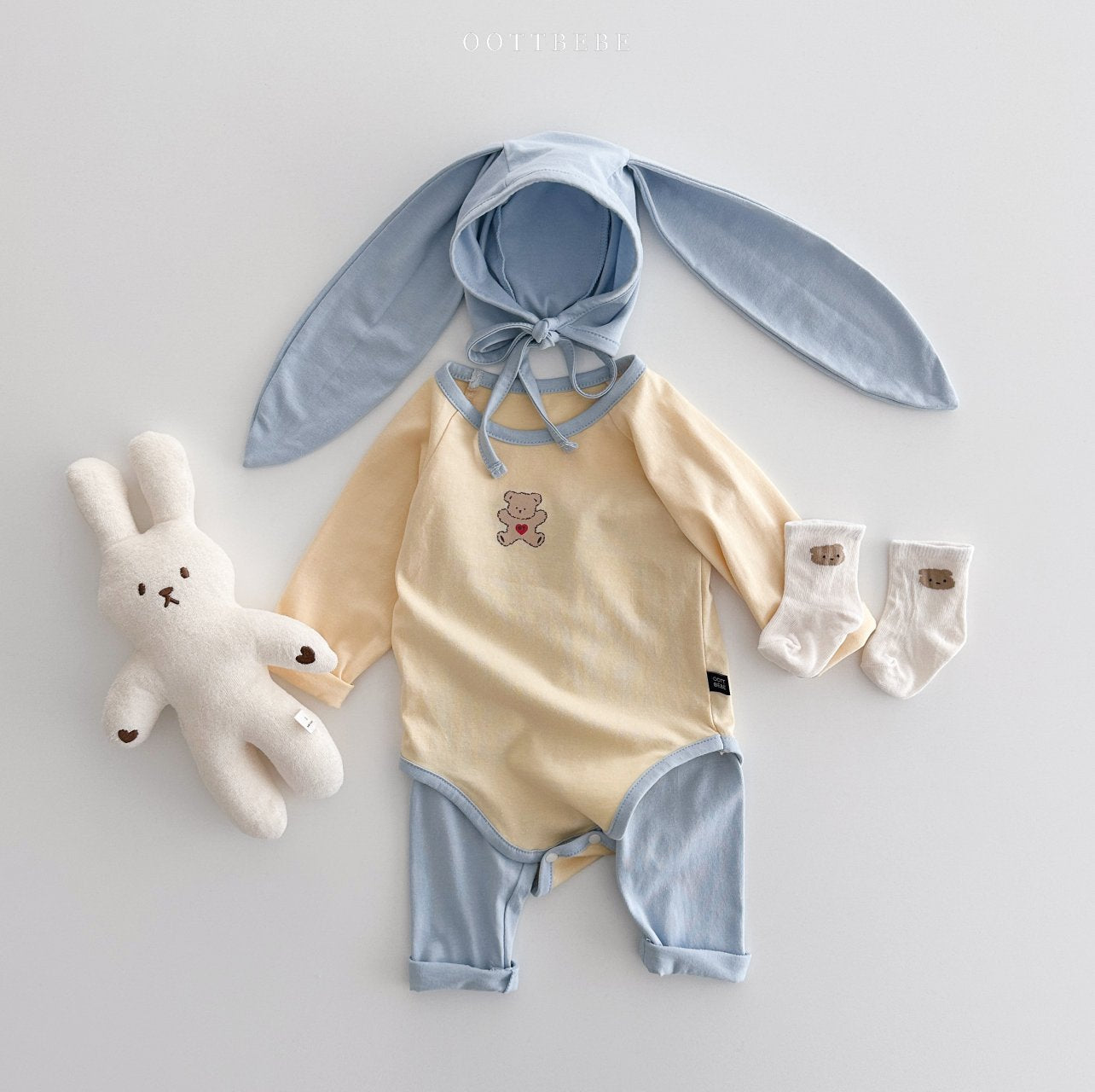 [PRE-ORDER] Sweet Modal Bunny Bonnet