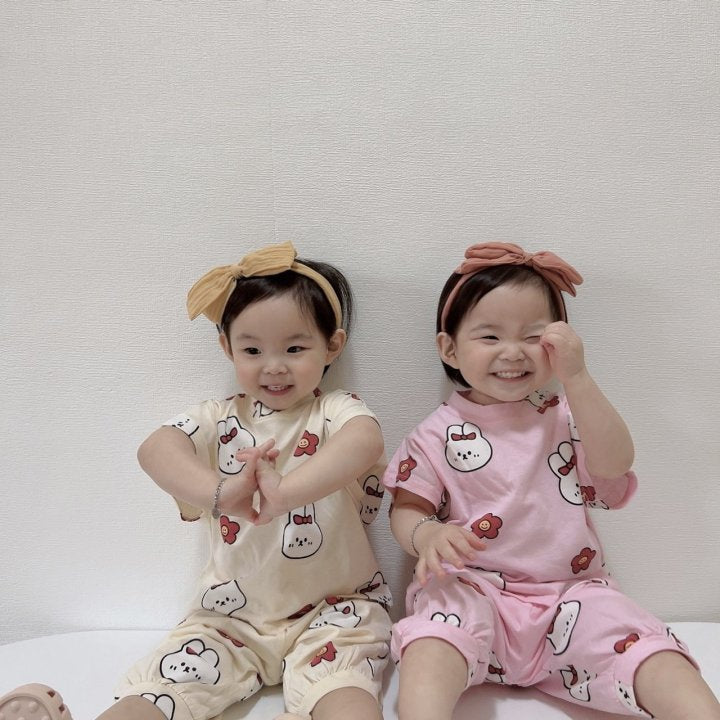 [PRE-ORDER] Rabbit Top Bottom Set