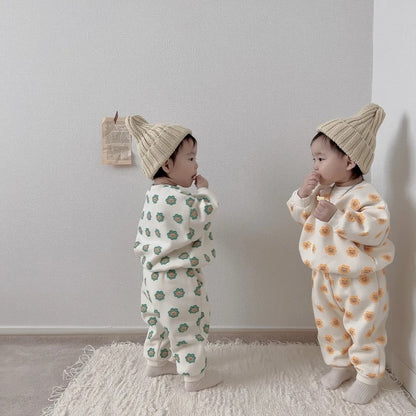 [PRE-ORDER] Bear Flower Top Bottom Set