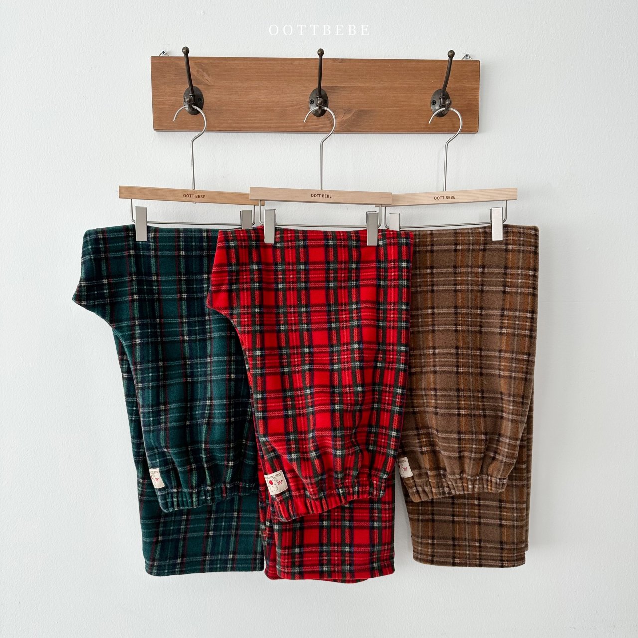 Eve Check Pants (Mom Couple)