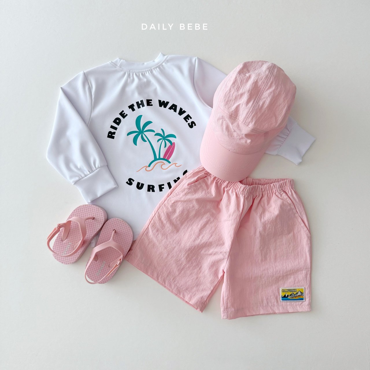 [PRE-ORDER] Loose-Fit Rash Guard Top