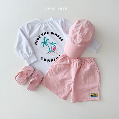 [PRE-ORDER] Loose-Fit Rash Guard Top