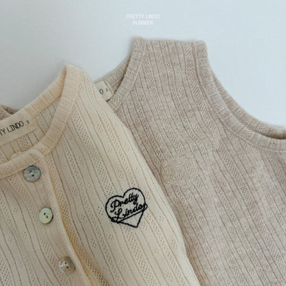 [PRE-ORDER] My Heart Sleeveless T-Shirts