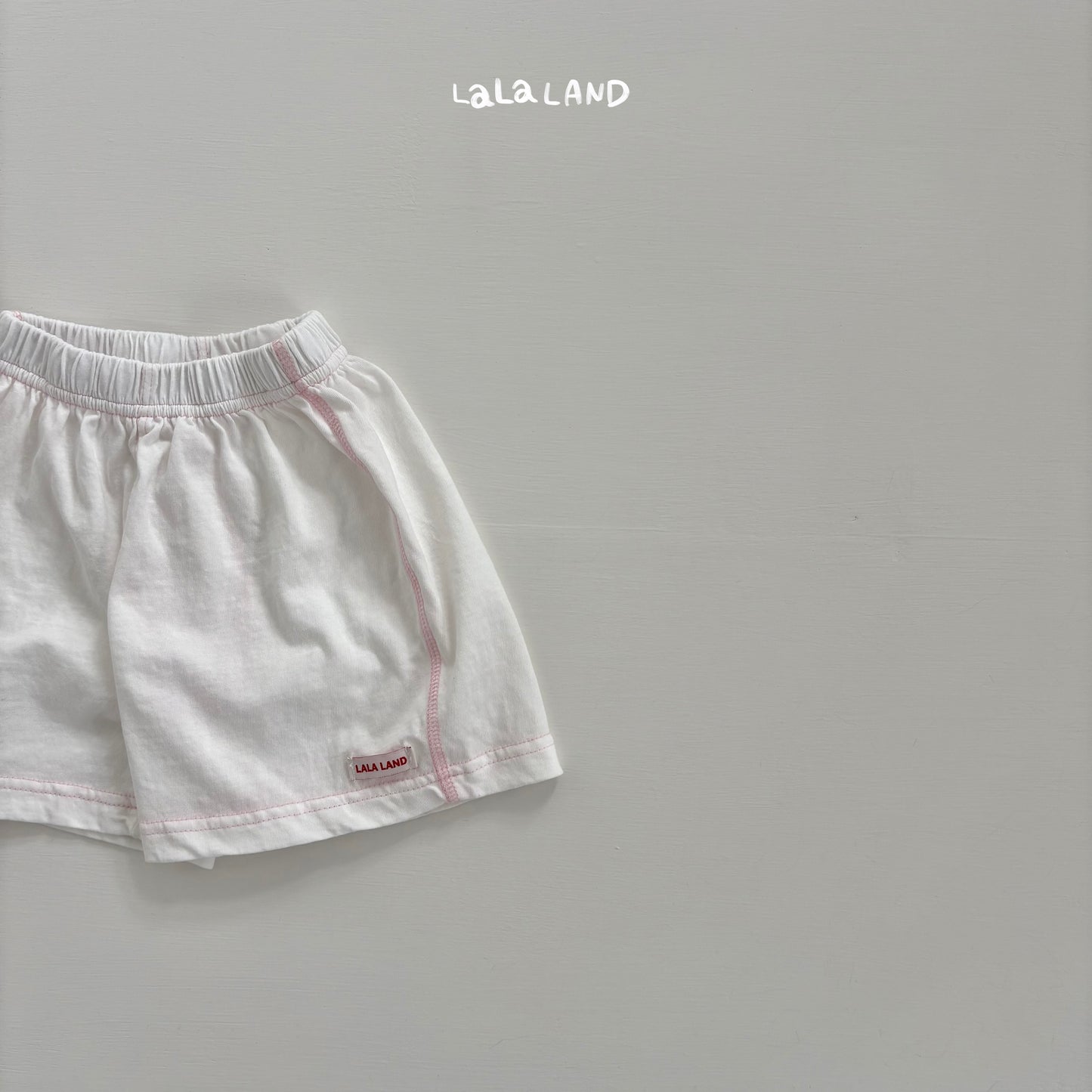 [PRE-ORDER] Point Stitch Shorts