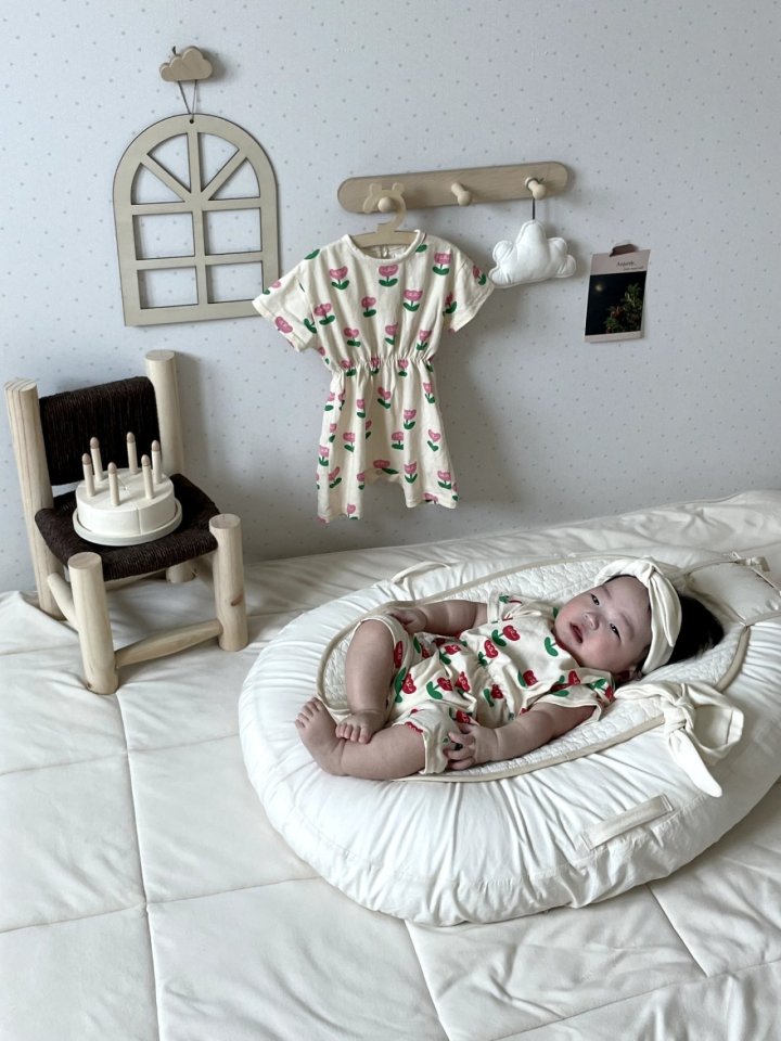 [PRE-ORDER] Tulip Body Suit + Hair Band Set