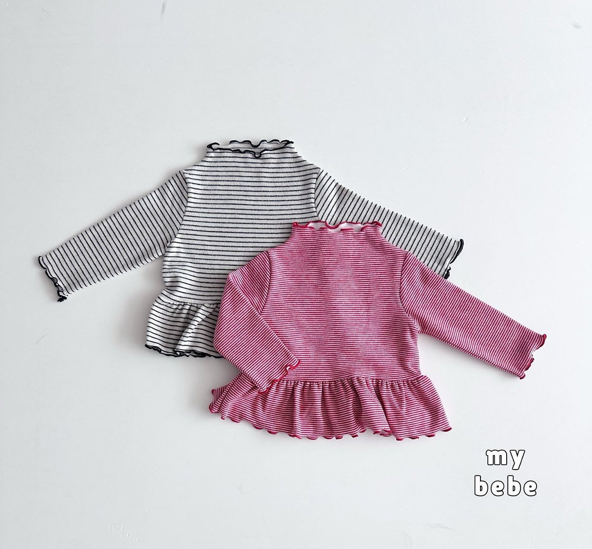 [PRE-ORDER] Ruffle Turtleneck T-Shirts