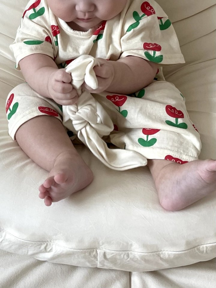 [PRE-ORDER] Tulip Body Suit + Hair Band Set