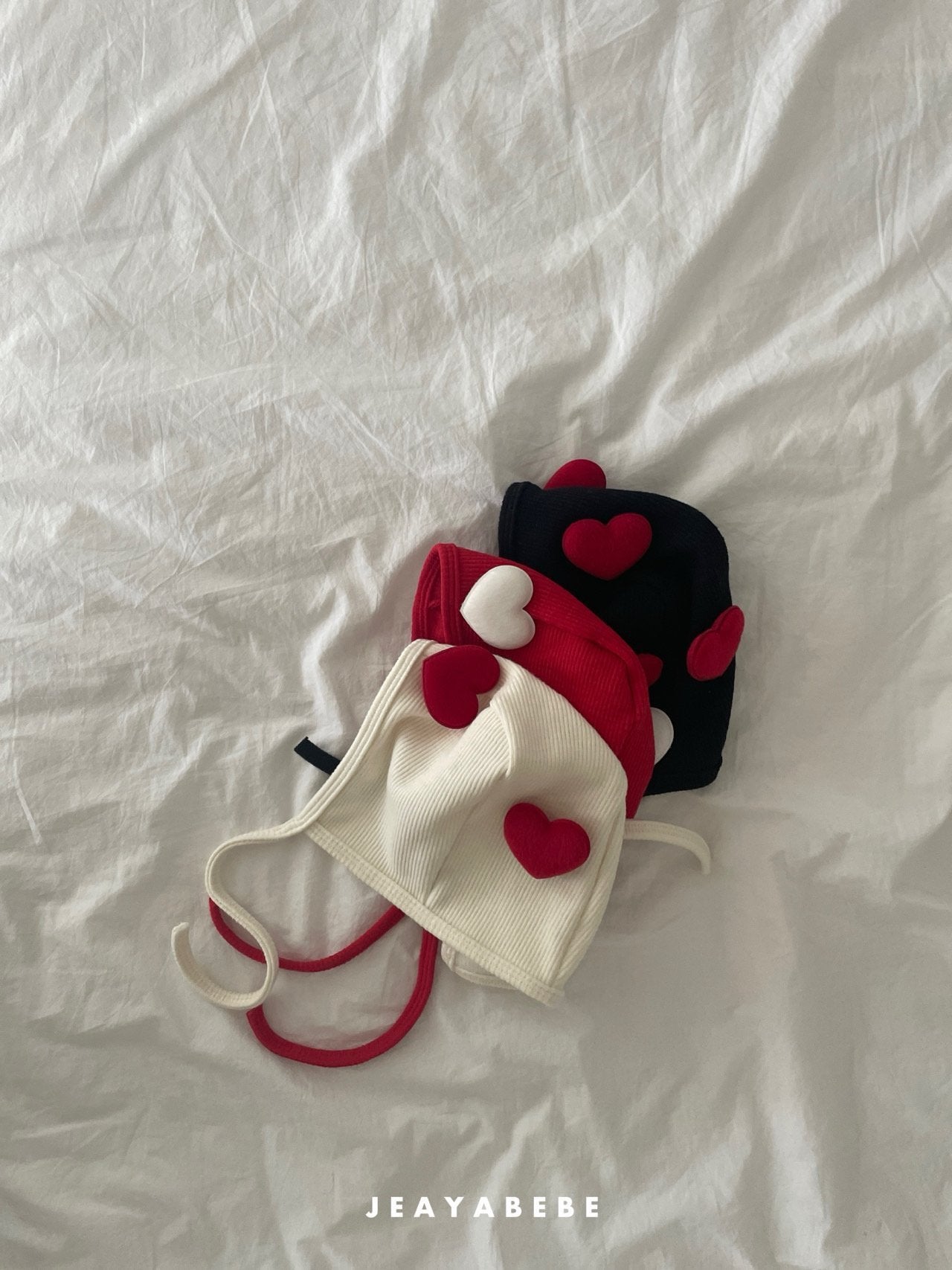 [PRE-ORDER] Heart Bonnet