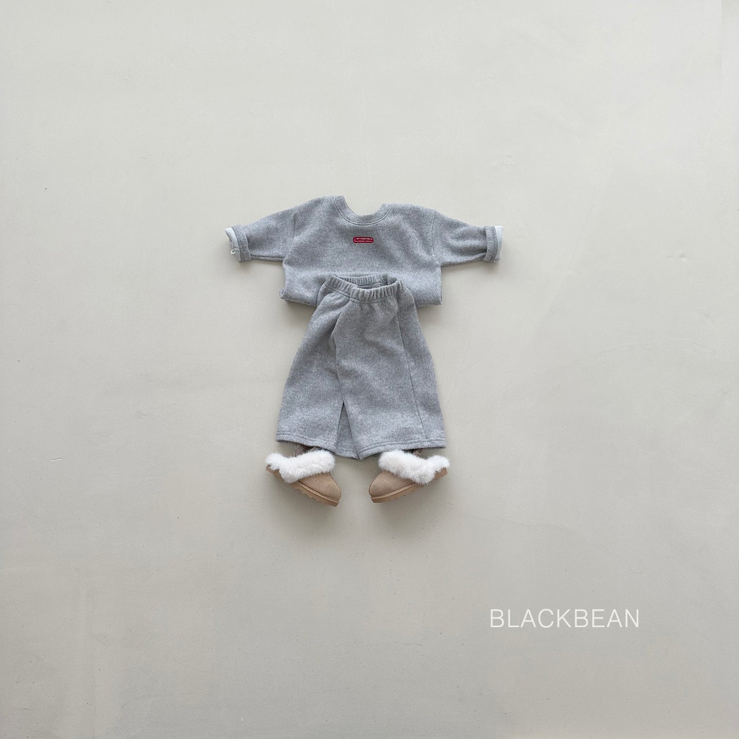 [PRE-ORDER] River Top Bottom Set