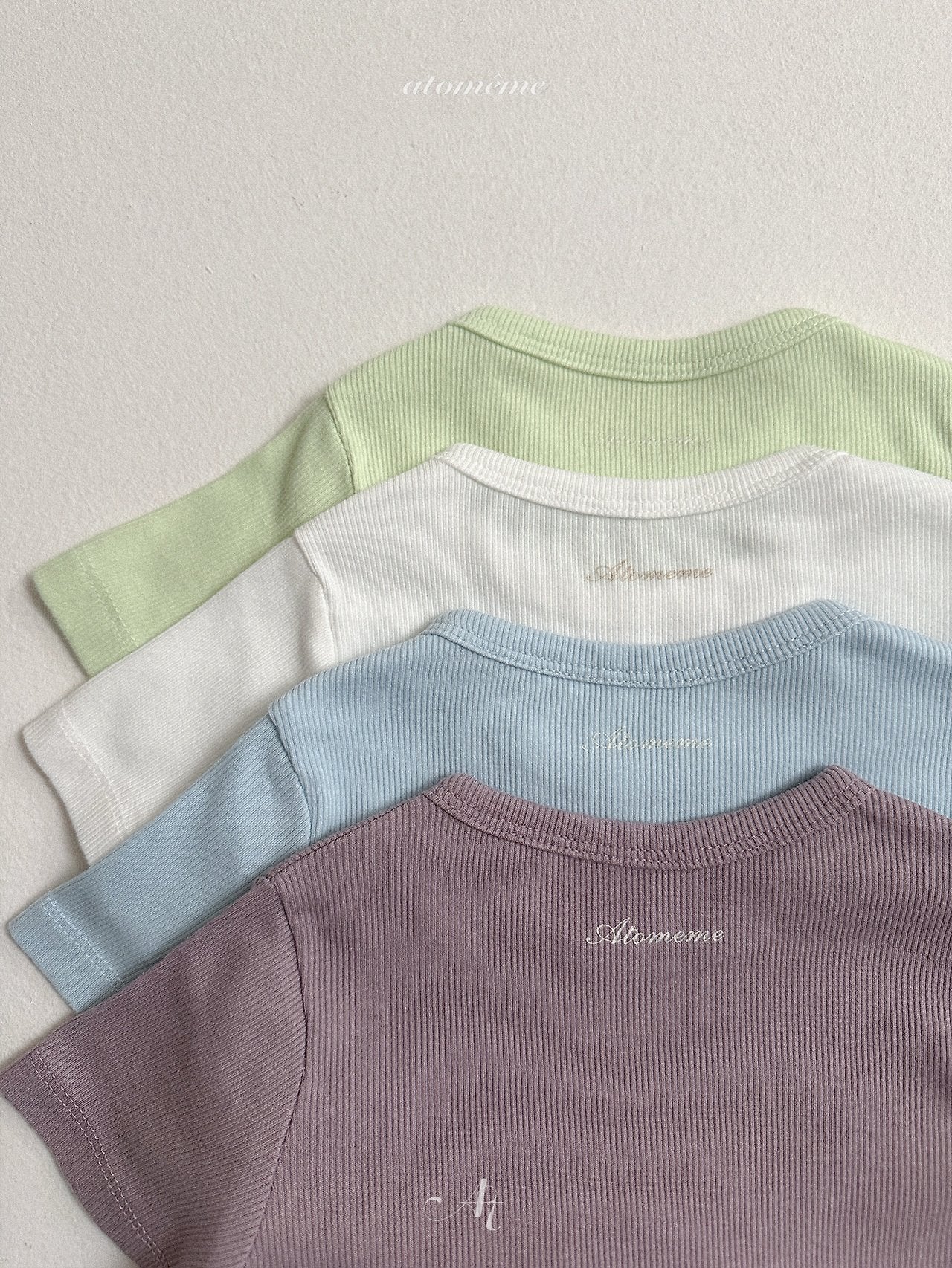 [PRE-ORDER] Olive T-Shirts