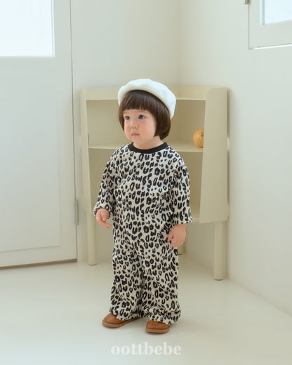 [PRE-ORDER] Leopard Top Bottom Set