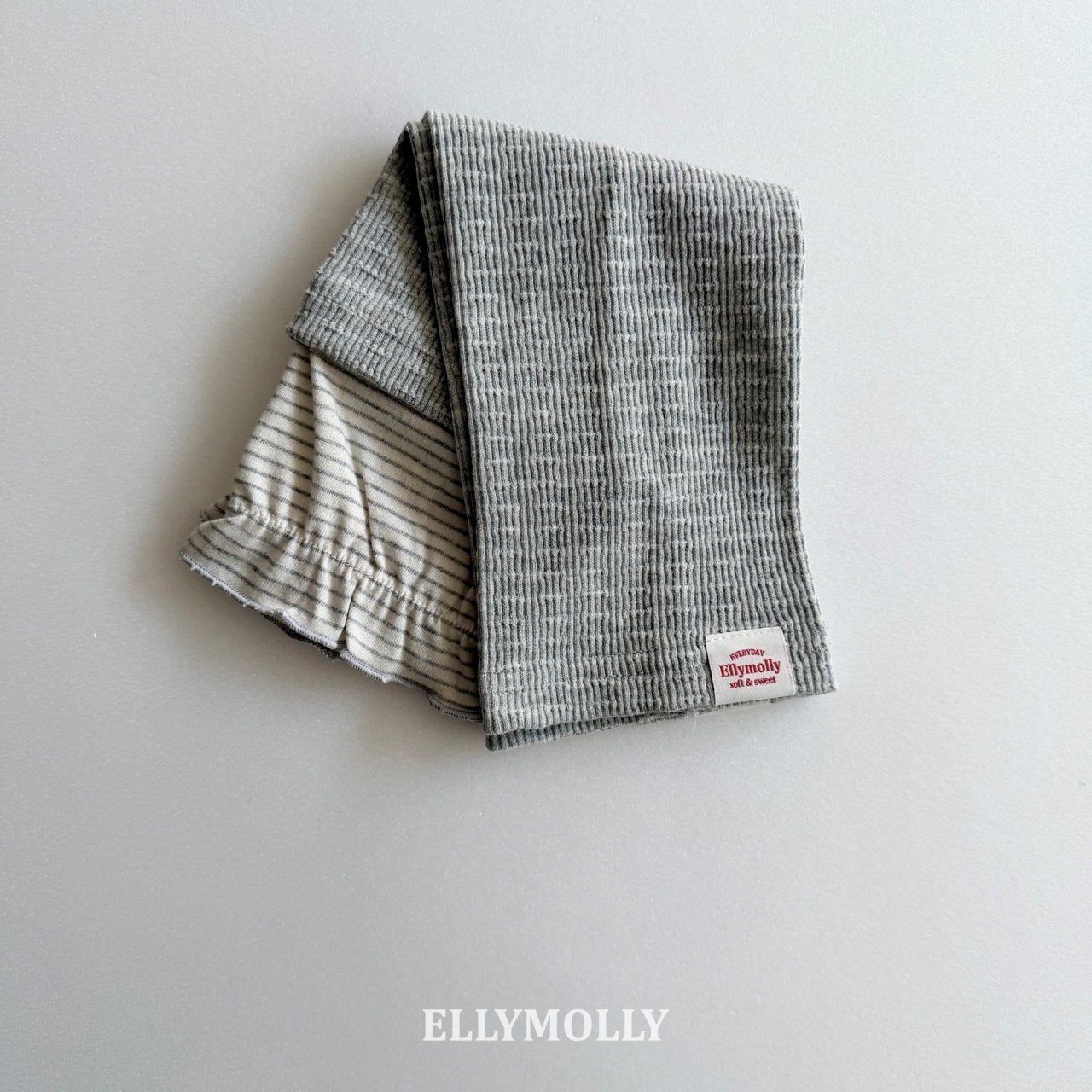 [PRE-ORDER] Stack Leg Warmer