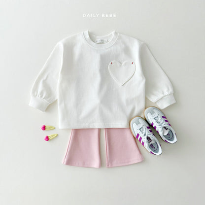 [PRE-ORDER] Heart Pocket T-Shirts