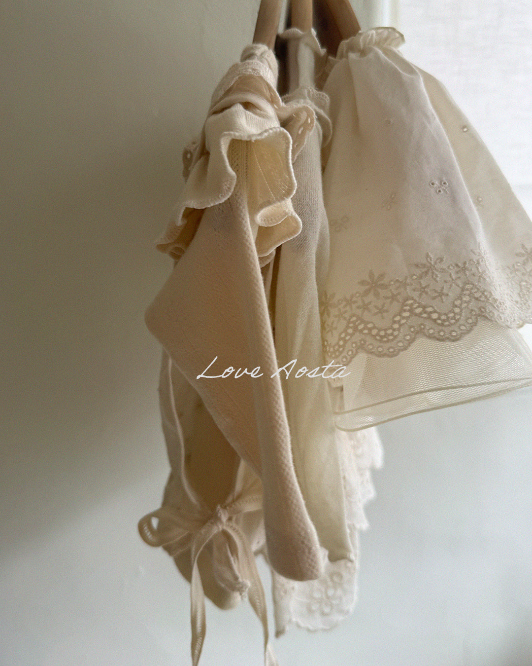 [PRE-ORDER] Lace Skirts