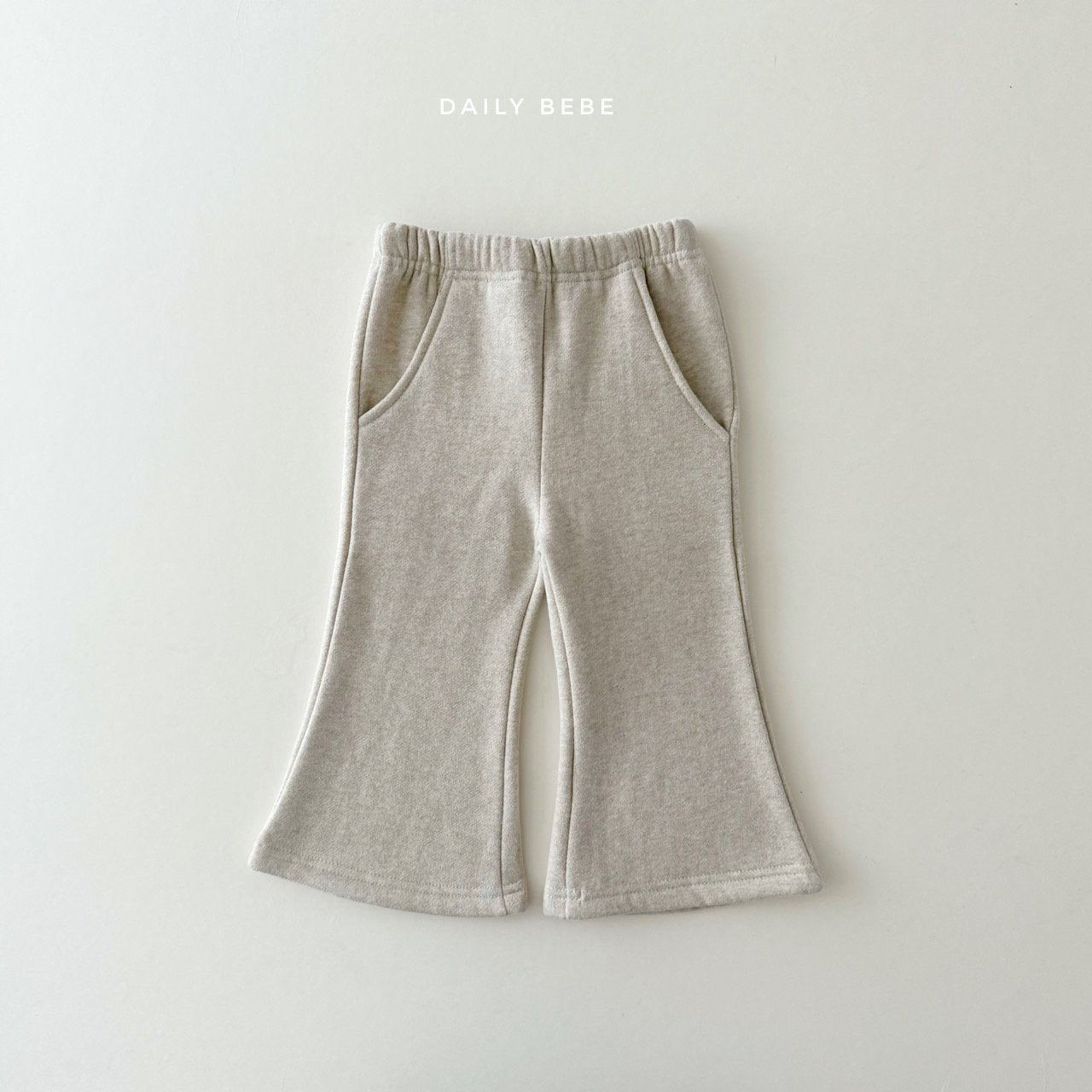 [PRE-ORDER] Heart Top Bottom Set