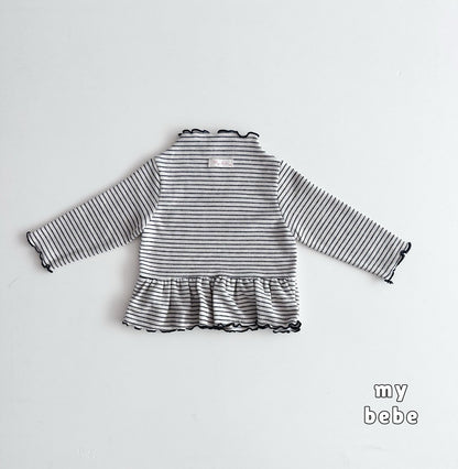 [PRE-ORDER] Ruffle Turtleneck T-Shirts