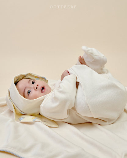 [PRE-ORDER] Oott Balloon Reversible Swaddle Blanket