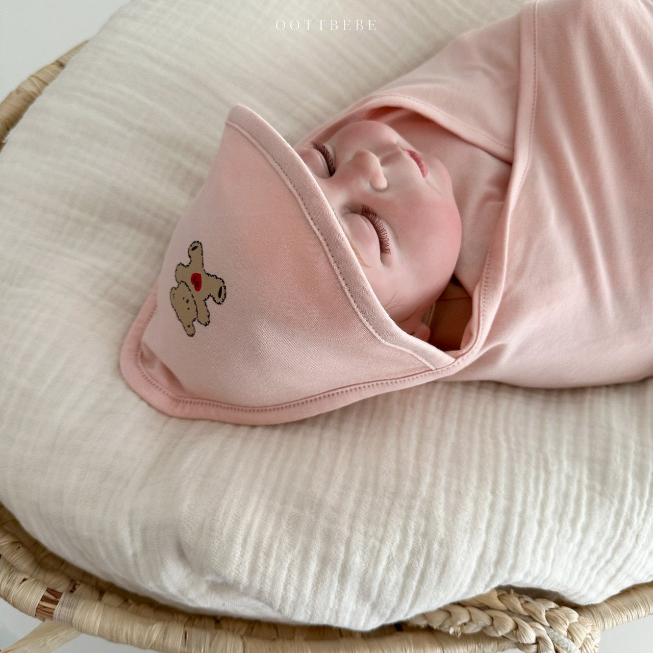 [PRE-ORDER] Sweet Modal Hoodie Blanket